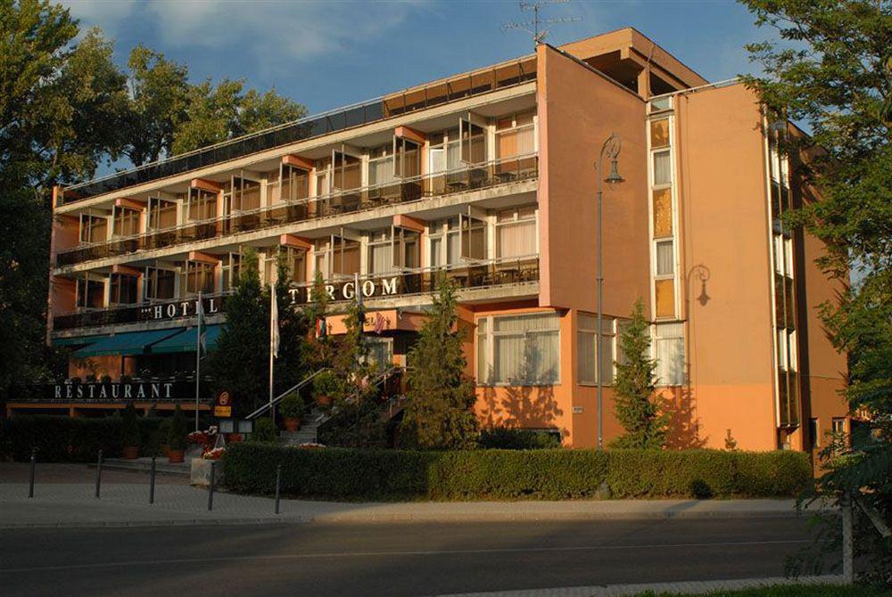 Hotel Ostrzyhom Zewnętrze zdjęcie